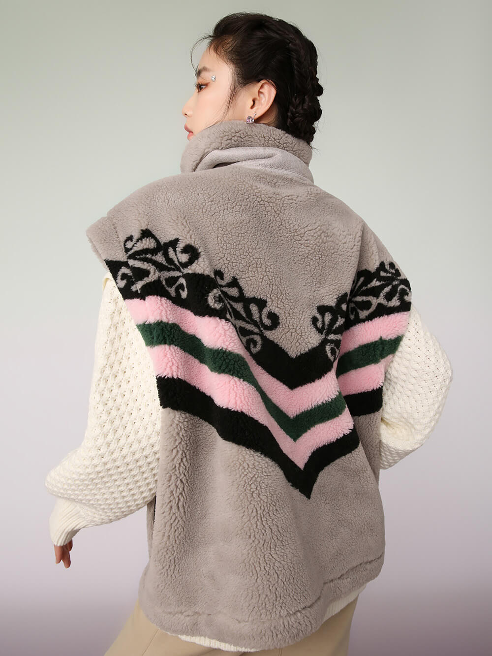 MUKZIN Beige Loose Lambhair Vest