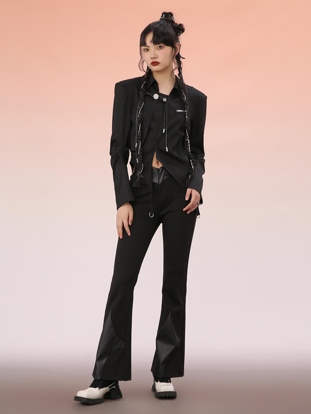 MUKZIN Cropped Asymmetric Shirt