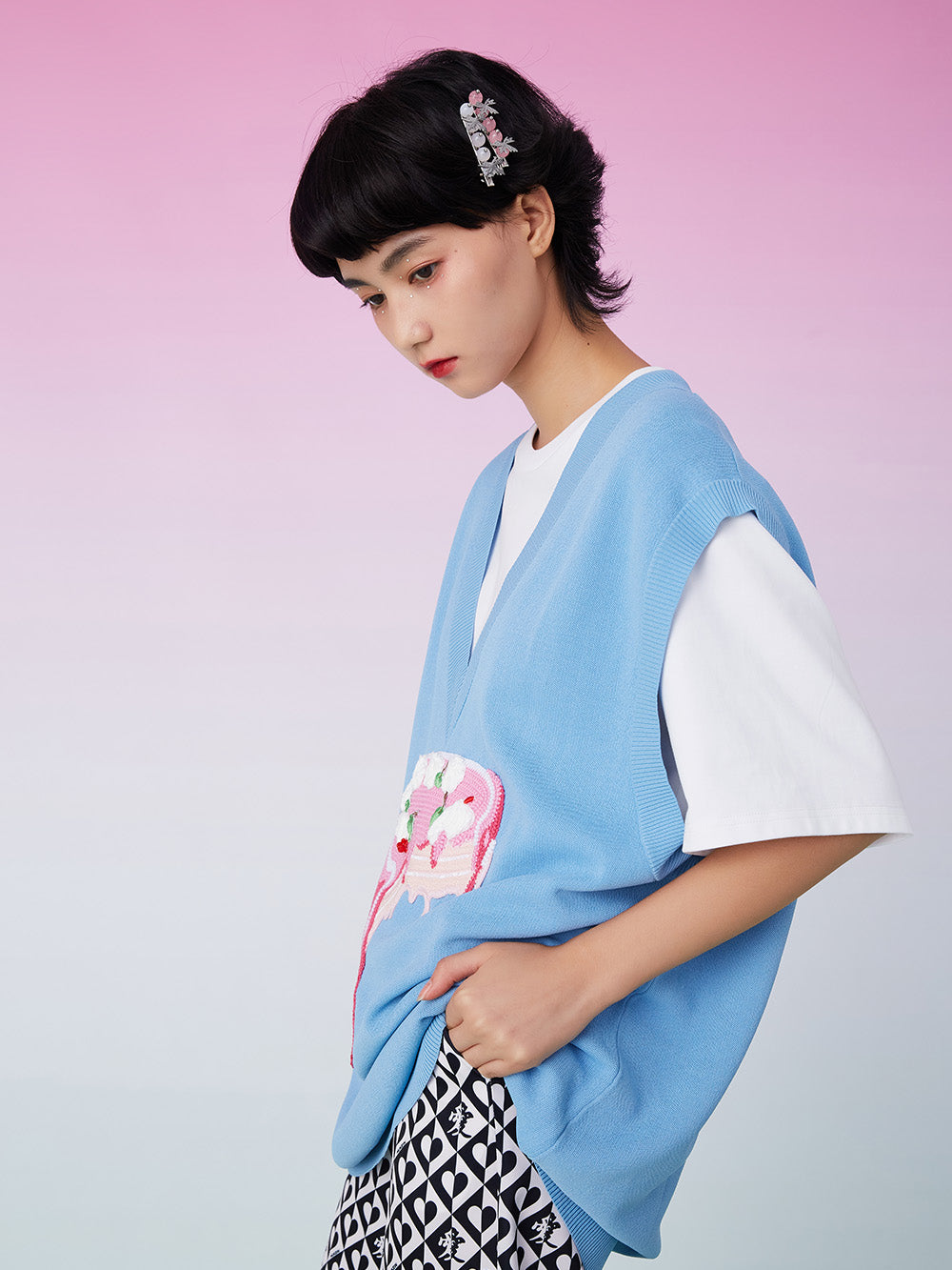 MUKZIN Knit Patched Oversize Blue Tank Top