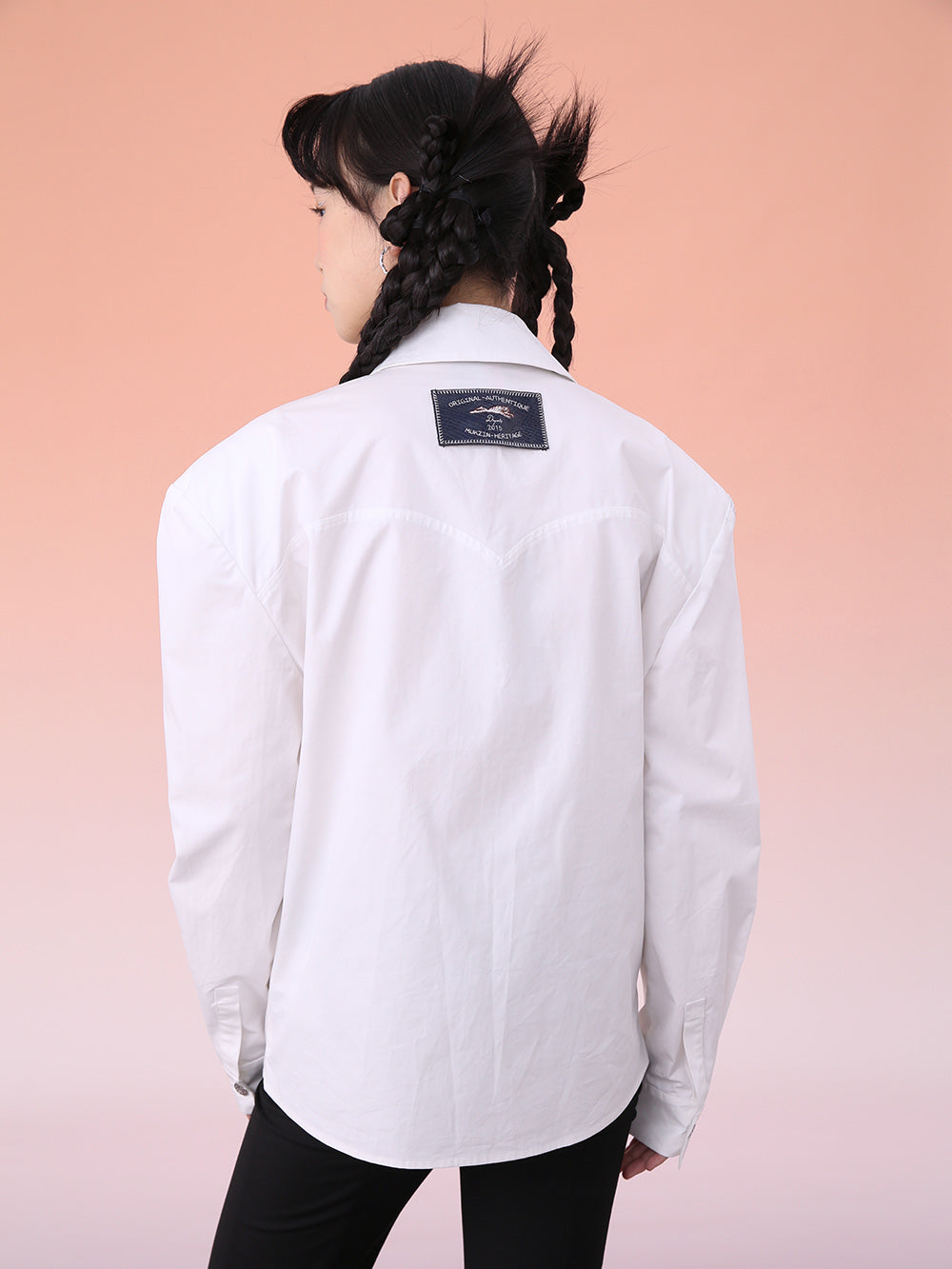 MUKZIN White Tie Commuter Long Sleeve Shirt