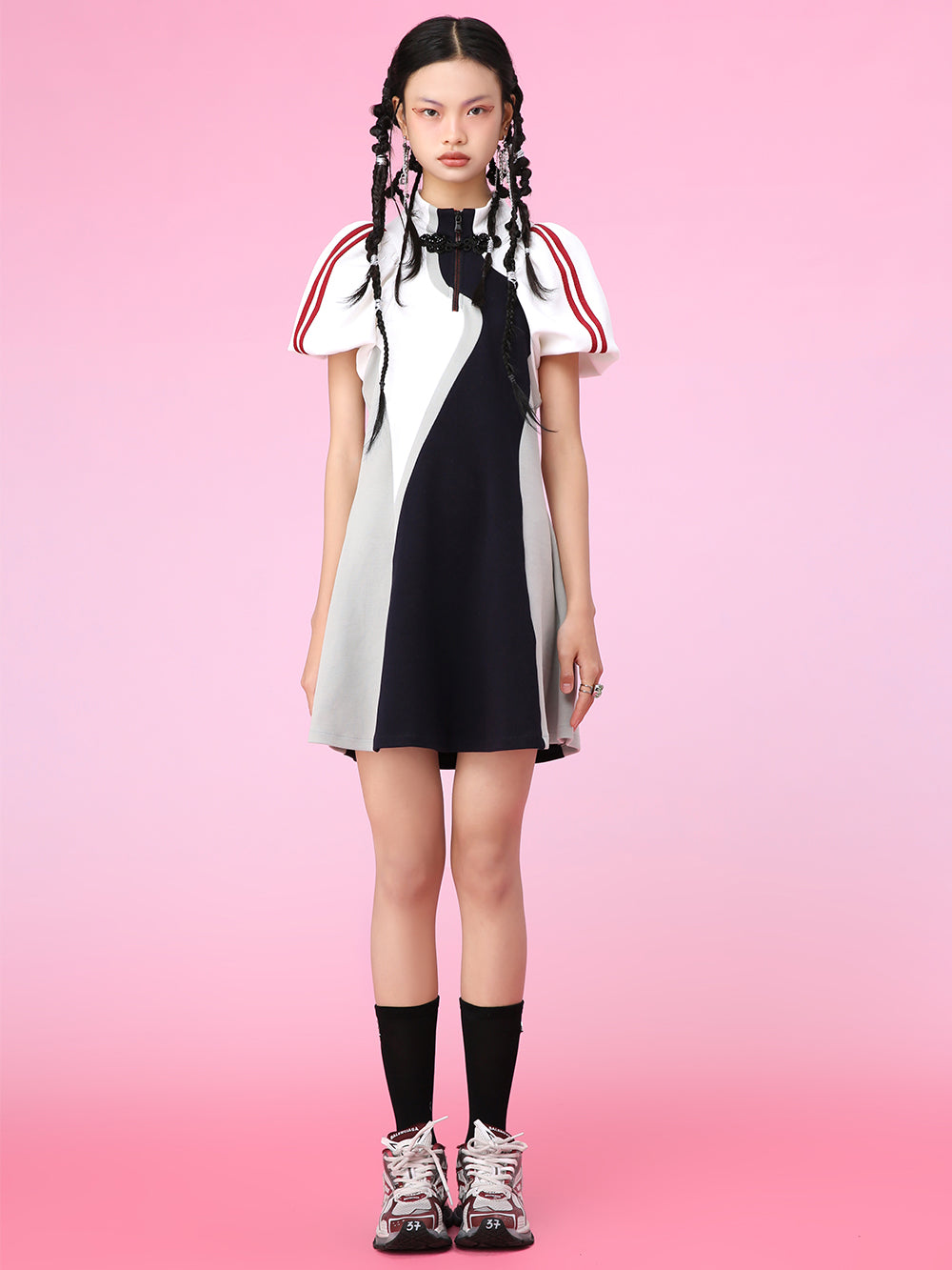 MUKZIN Sports Style Puff Sleeve Stitching Casual Dress