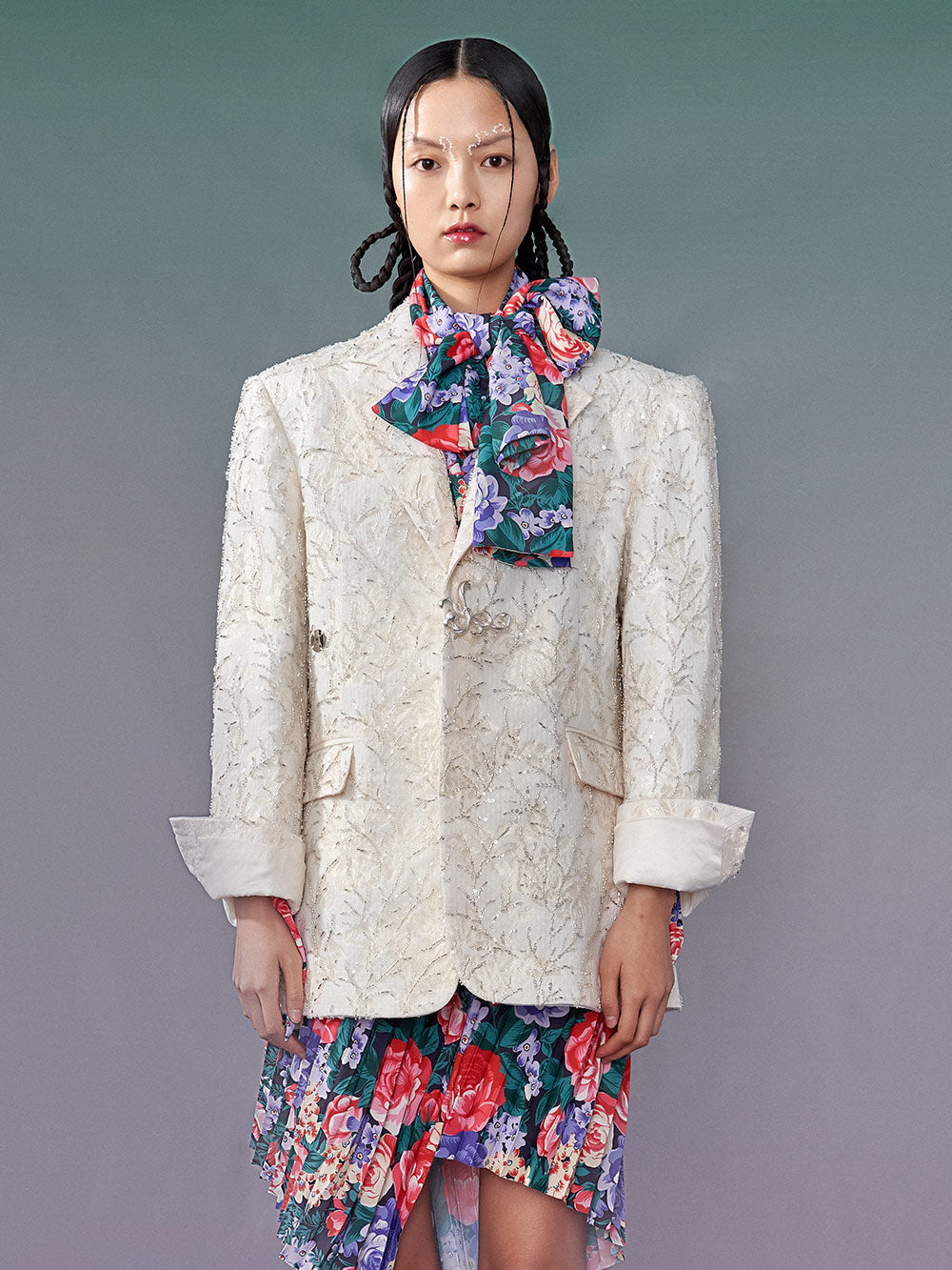 MUKZIN White Retro Embroidery Blazer
