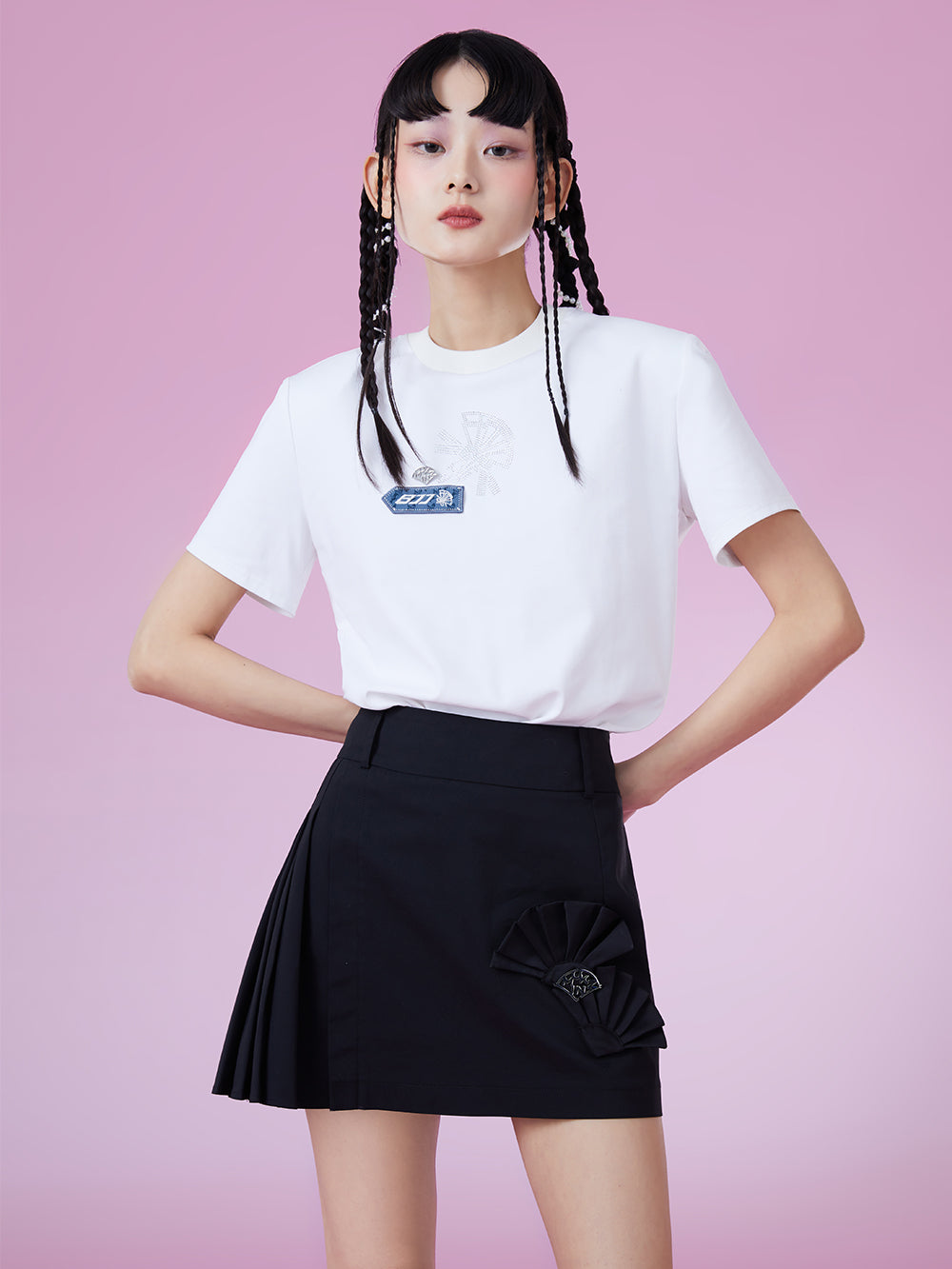 MUKZIN Suitable White Classic Fresh Cool T-shirts