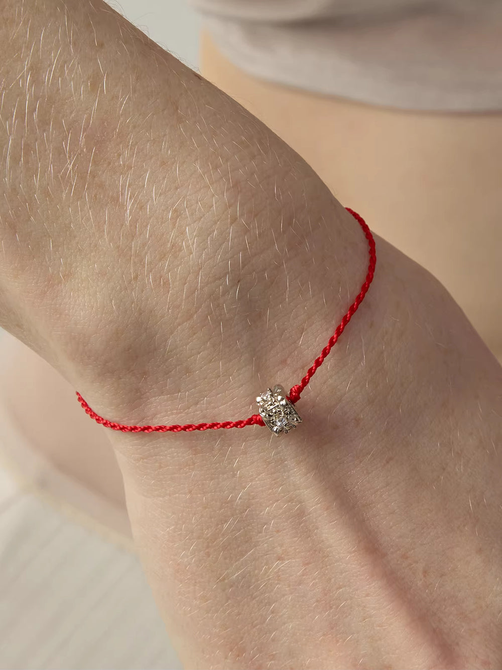 MUKTANK × SUN HUNTER Iris “Ruyi Bead” Red String Bracelet – 925 Sterling Silver