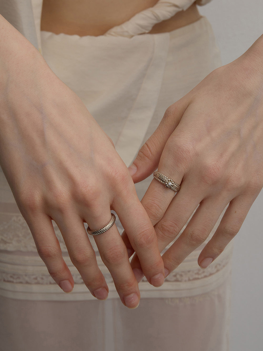 MUKTANK×SUN HUNTER Garden Daisy Woven Ring