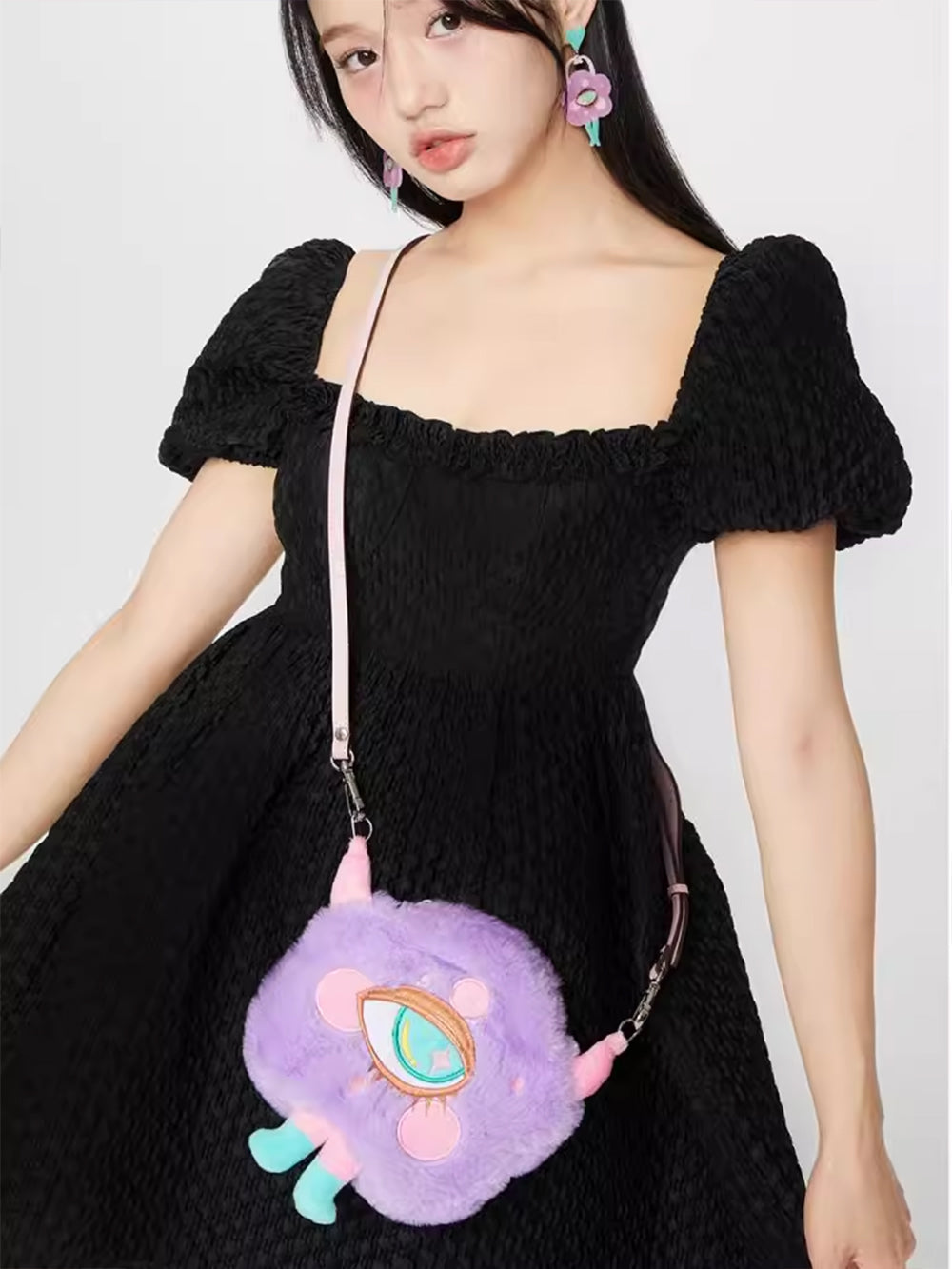 MUKTANK x QUANDO Embroidered Plush Bag