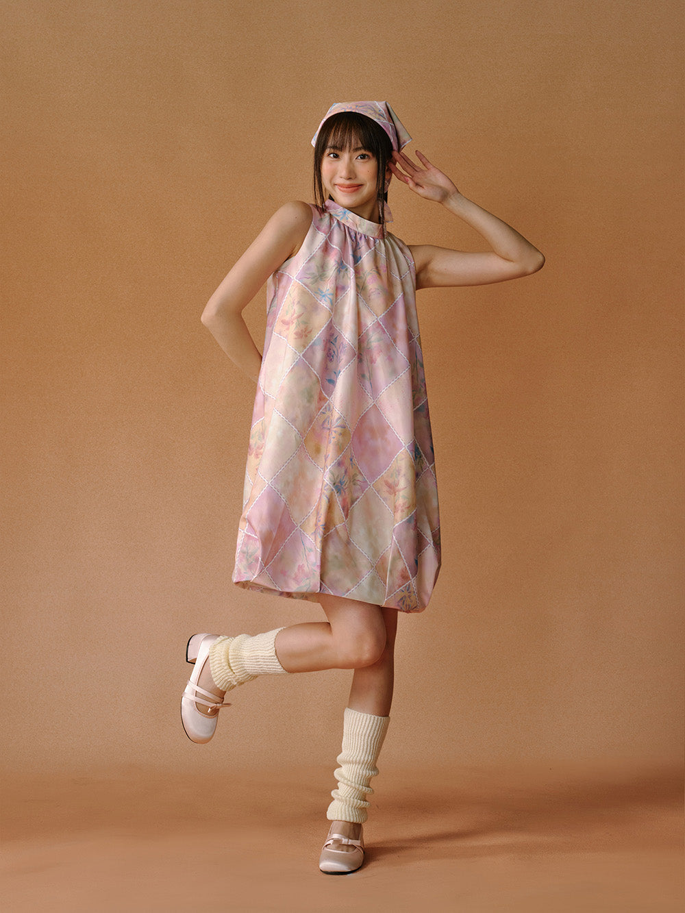 MUKTANK x LOUMUTAKU Youthful Plaid Pattern with Floral Ombre Halter-neck Dress