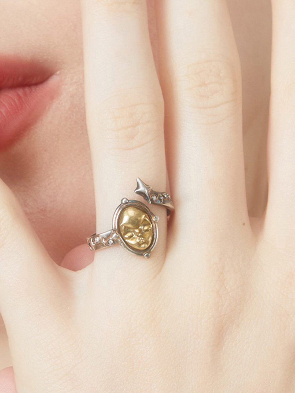 MUKTANK x QUANDO Lilith Star Silver Ring