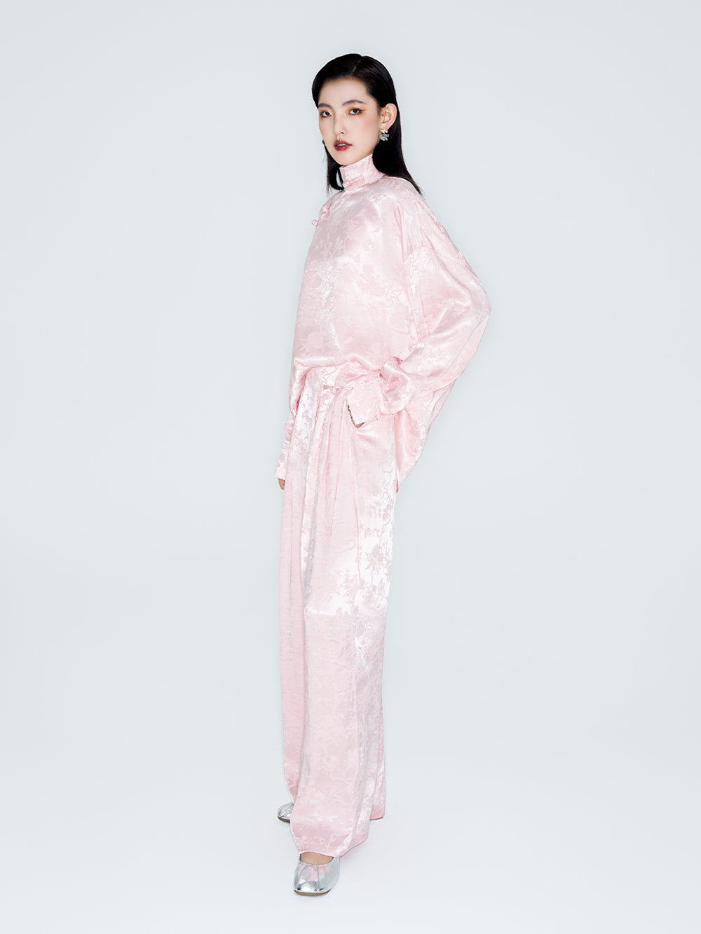 MUKZIN Linglong "Intoxicated by Flowers" - Neo-Chinese Asymmetric Mandarin Collar Shirt