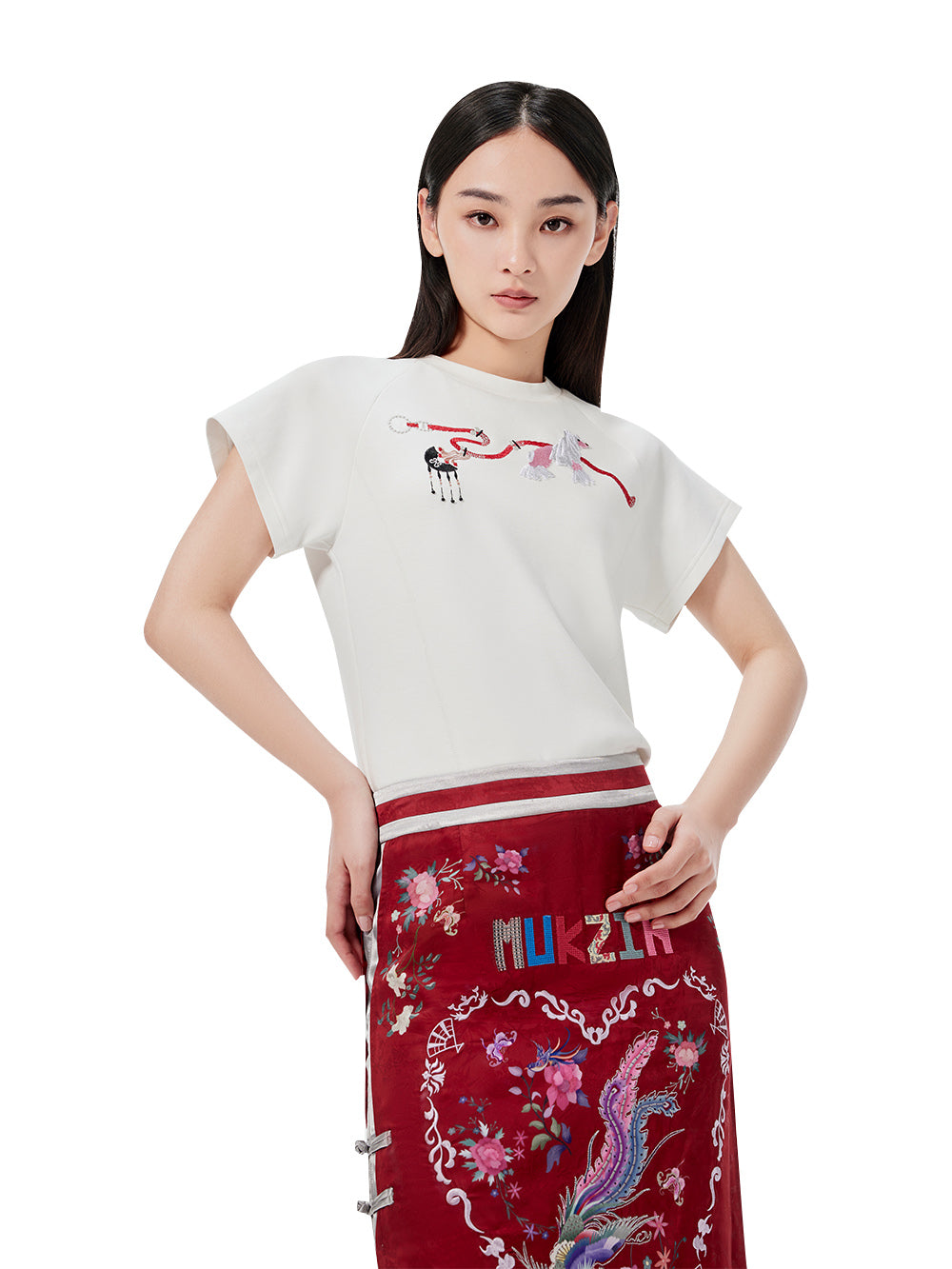 MUKZIN 2-color Loose Embroidered T-shirt