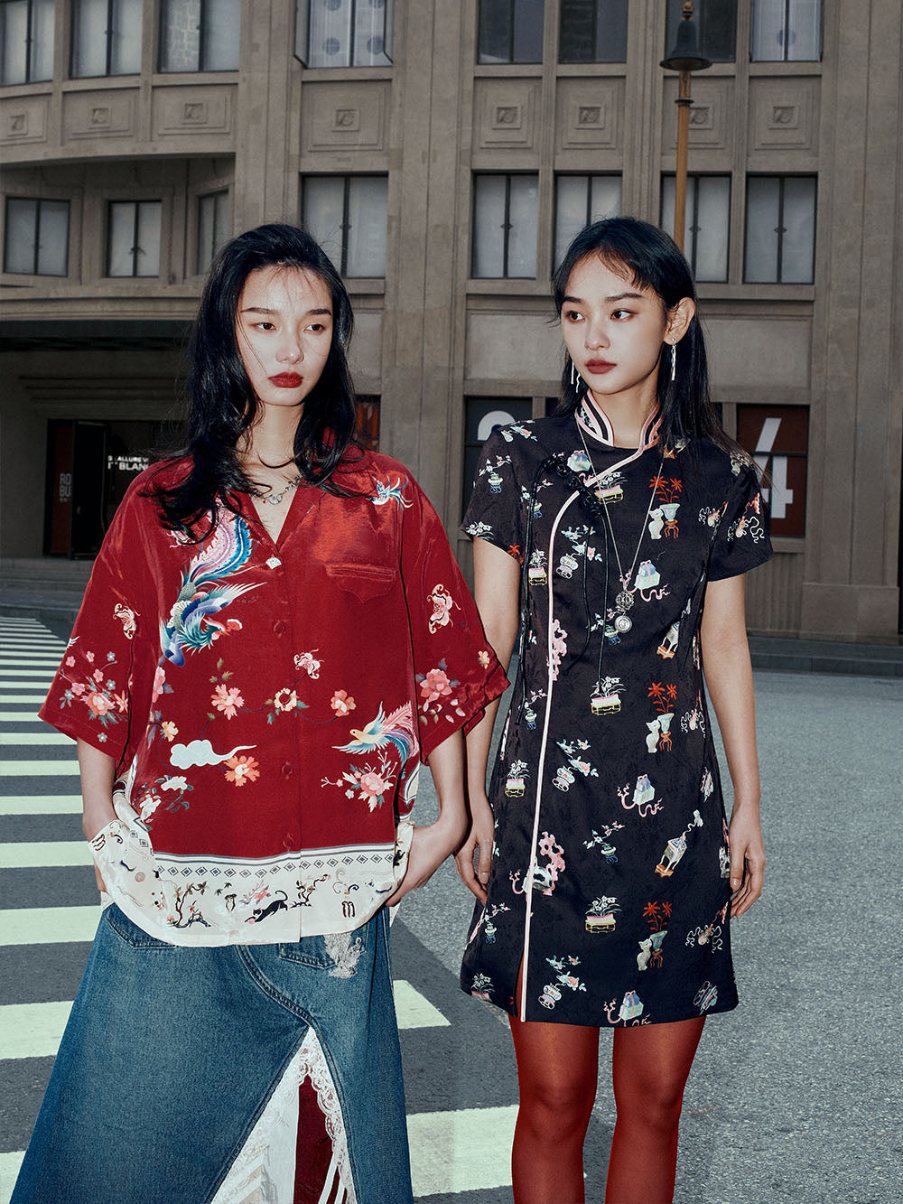 MUKZIN Creative Printed Slit Short-Sleeved Cheongsam