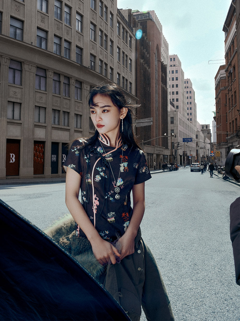 MUKZIN Creative Printed Slit Short-Sleeved Cheongsam