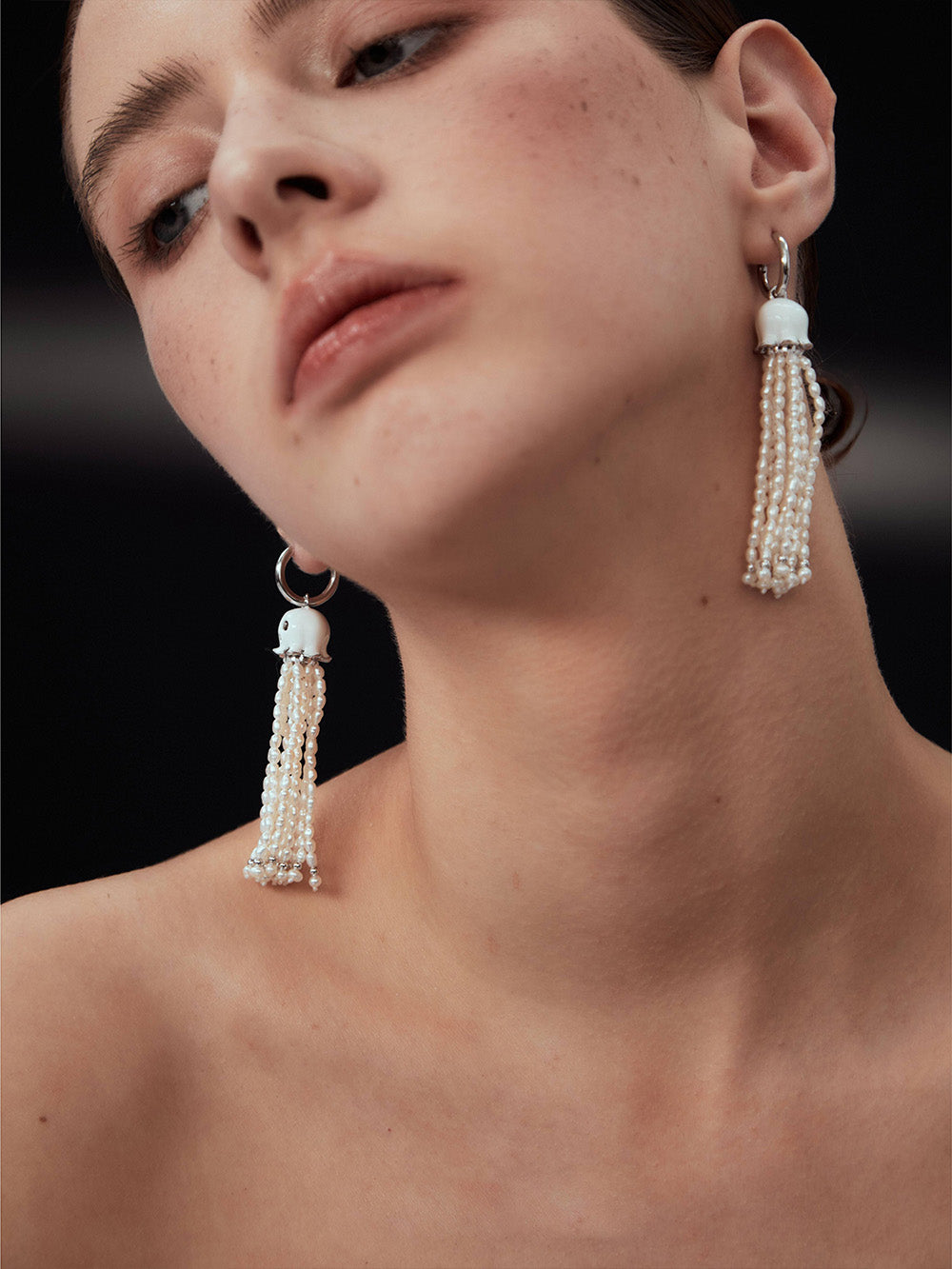 MUKTANK xPEARLONA DANGEROUS GARDEN-GHOSTFACE LILY Millet Pearl Tassel Earrings