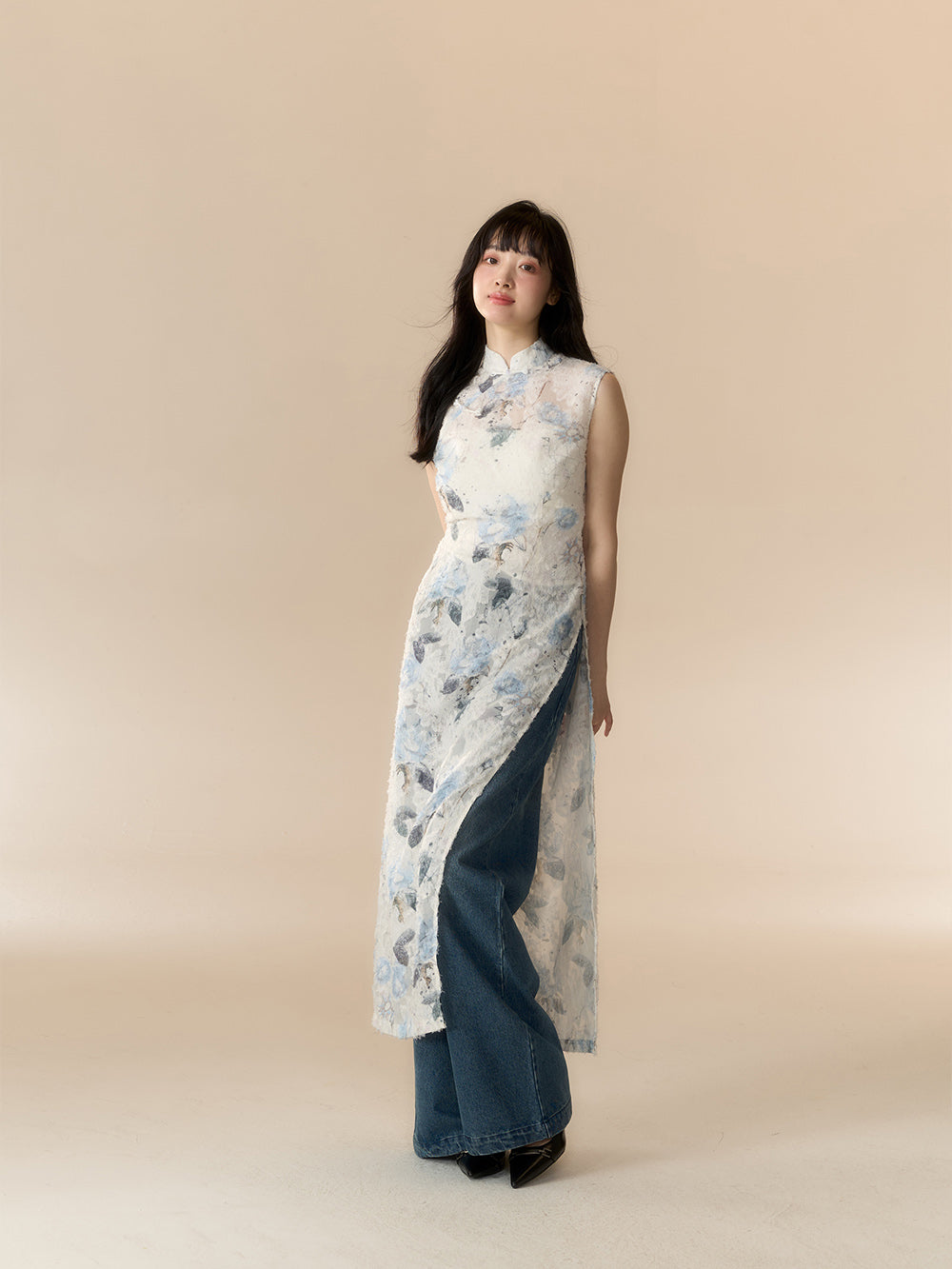 MUKTANK X LOUMUTAKU "Cat and Dog Party" Hand-painted Slit Cheongsam