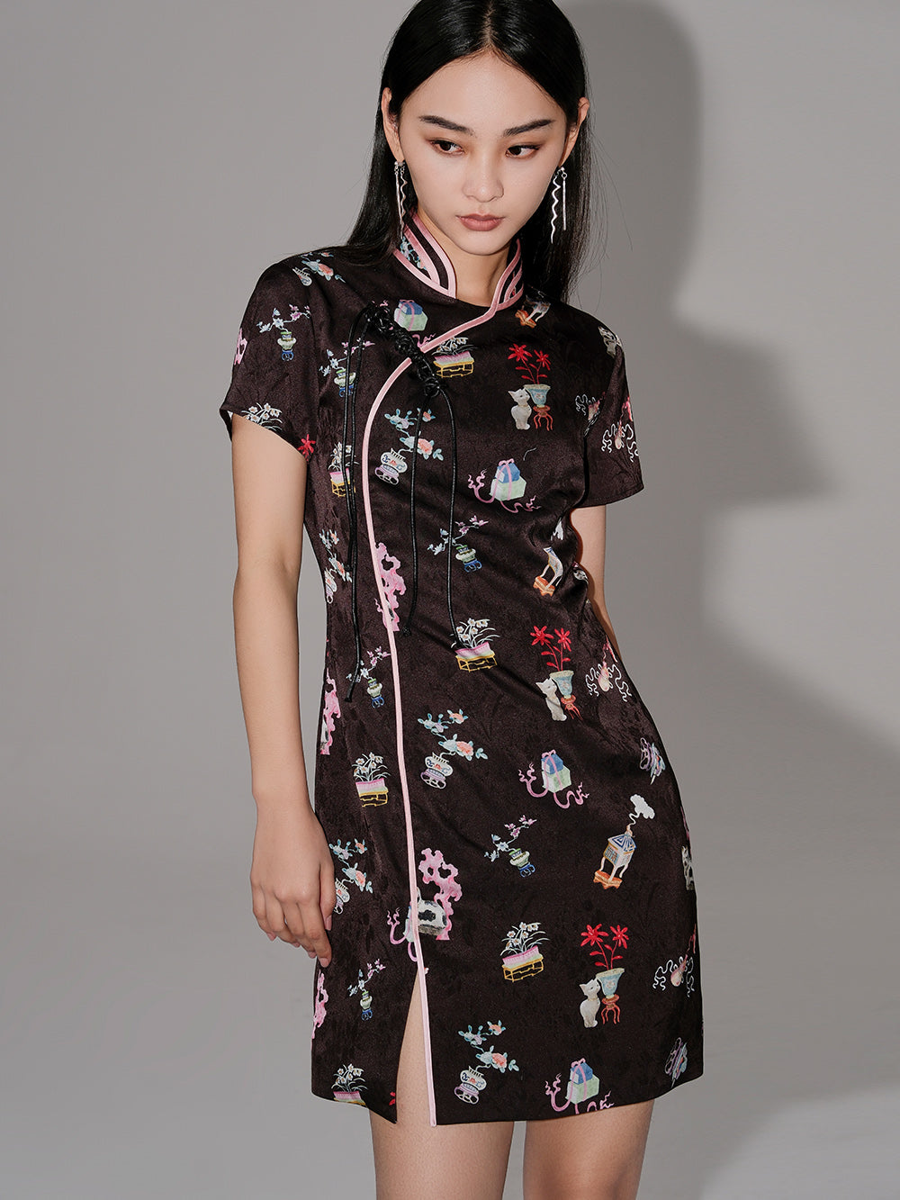 MUKZIN Creative Printed Slit Short-Sleeved Cheongsam