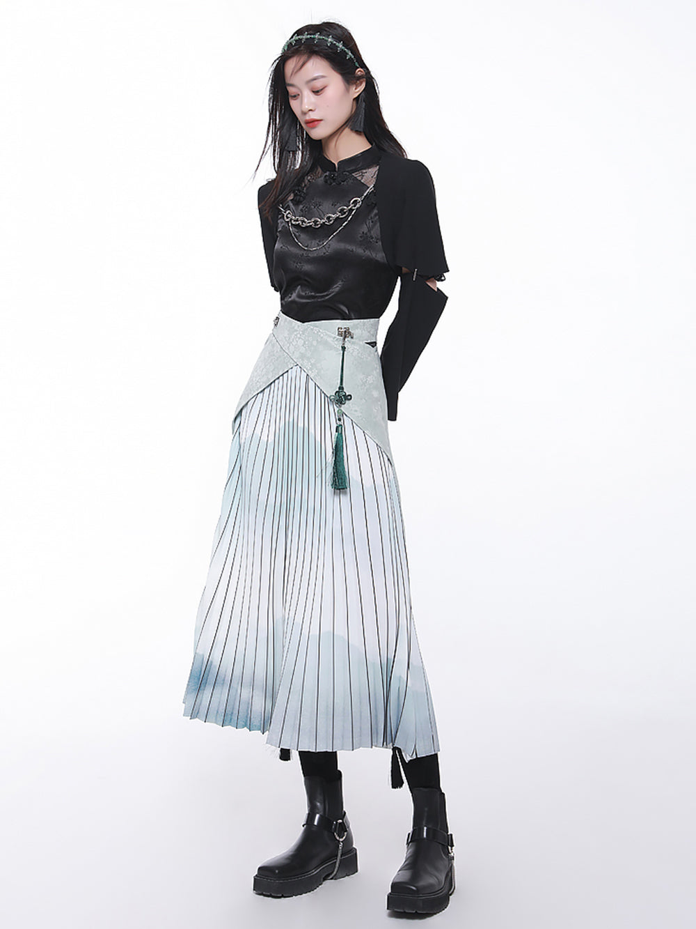MUKTANK×CUUDICLAB Modified Song-style Pleated Skirts