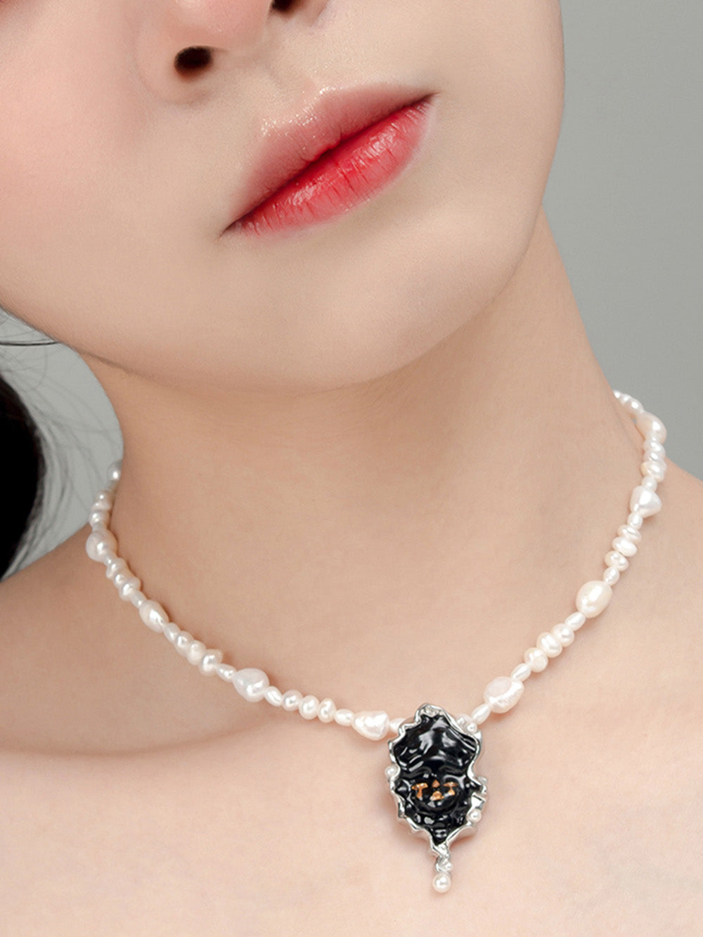 MUKTANK X QUANDO Tears of Black Witch Pearl Beaded Necklace