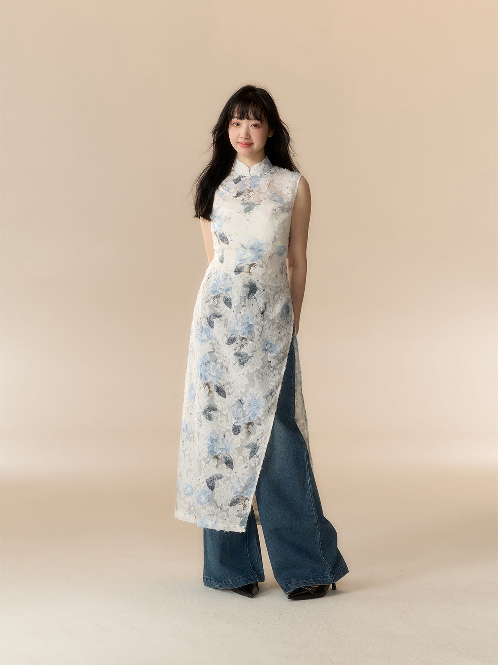 MUKTANK X LOUMUTAKU "Cat and Dog Party" Hand-painted Slit Cheongsam