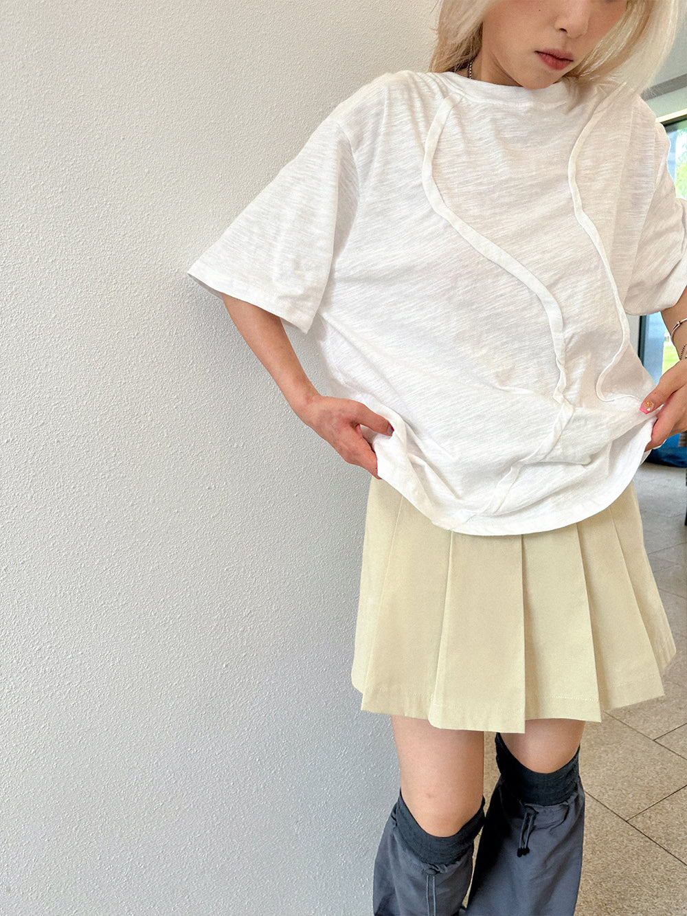 MUKTANK x TWOPLUMGIRLS Khaki Pleated A-Line Skirt