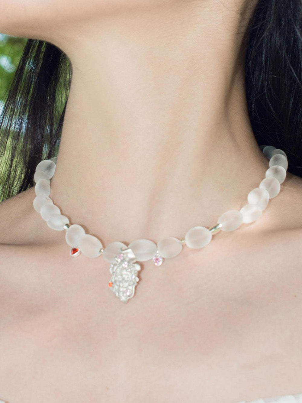 MUKTANK X QUANDO Lilith Natural White Crystal Necklace