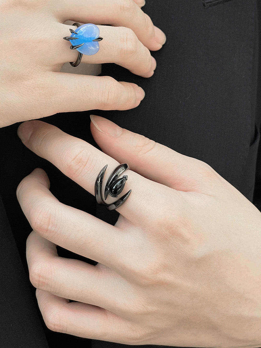 MUKTANK x Mandarin Zan Club Black Onyx Dragon Claw Wide Ring