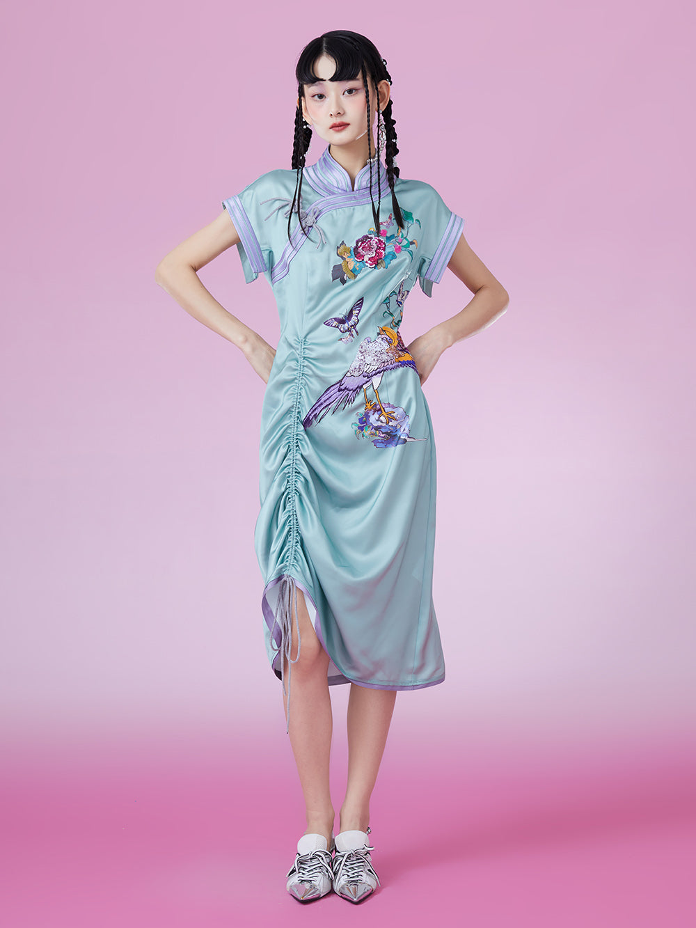 MUKZIN Embroidered Vntage Slim Charming Cheongsam