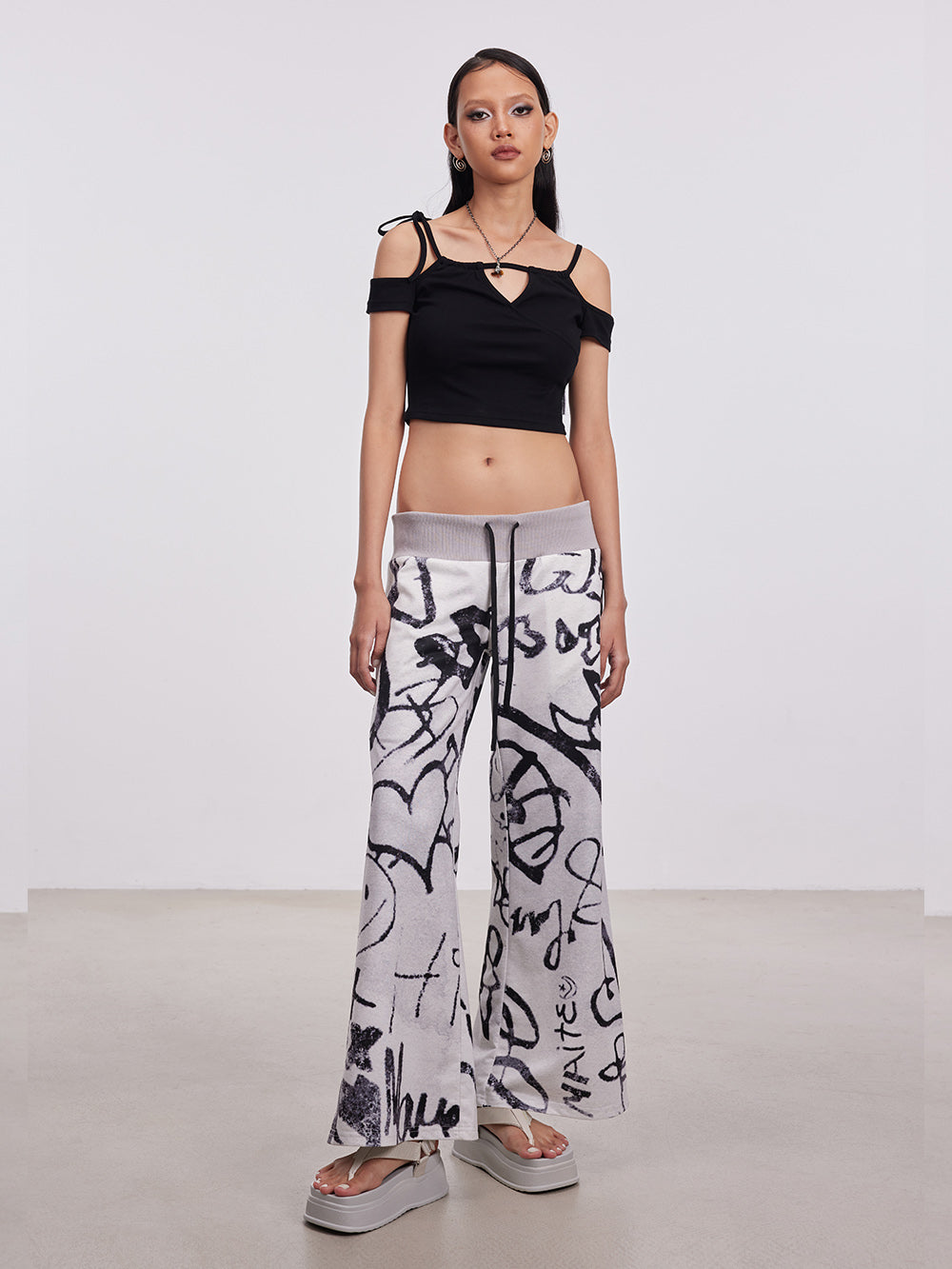 MUKTANK x Damage Asia Berlin Graffiti Low-waist Sporty Casual Pants