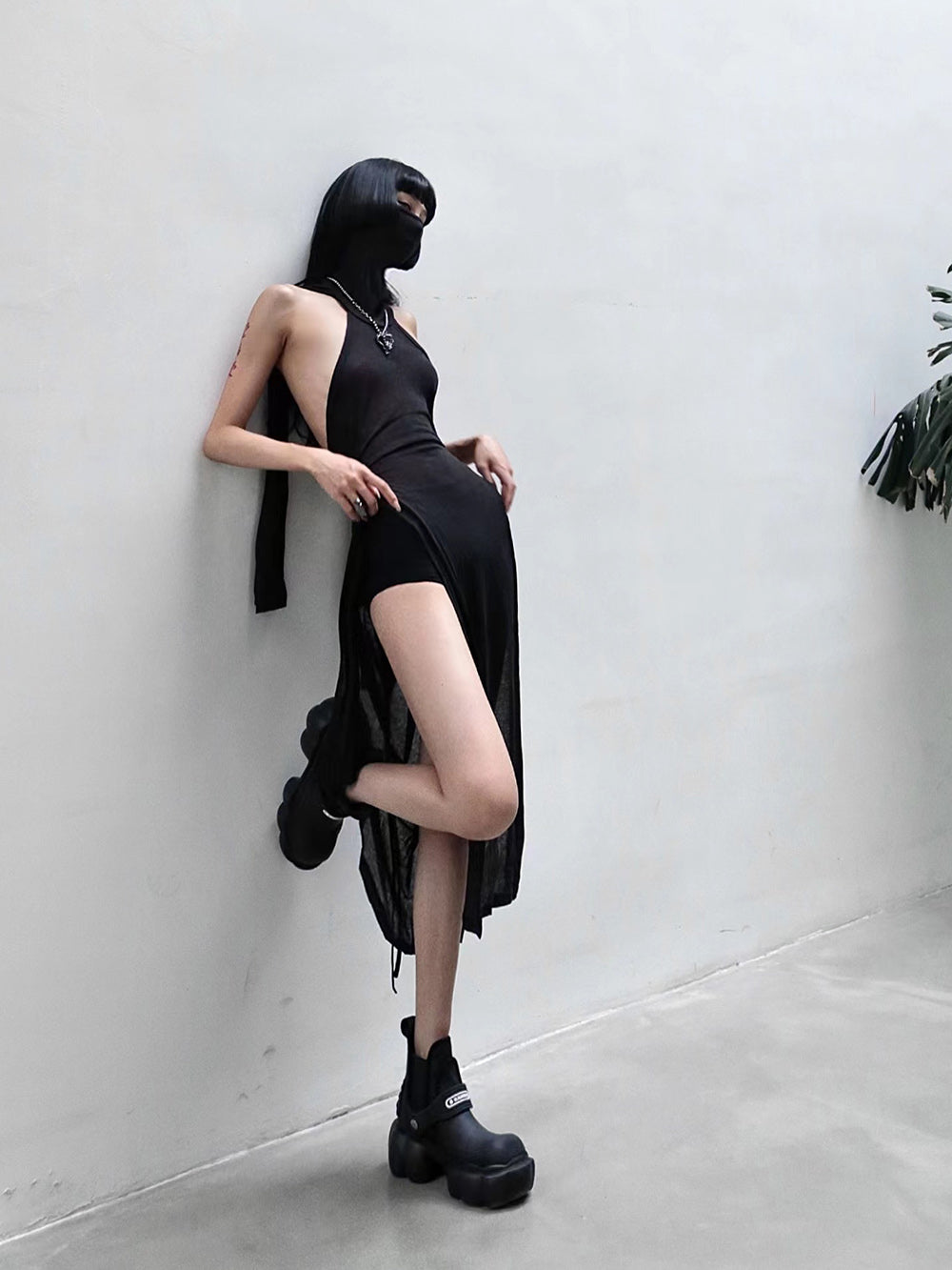 MUKTANK x Mandarin Zan Club Swimming Dragon in the Abyss Black Pearl Necklace