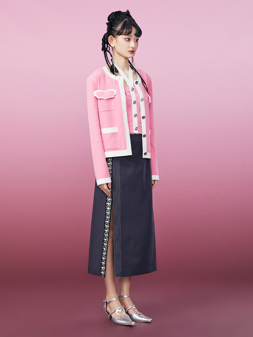 MUKZIN Black and White Chanel-inspired Two-piece Knited Cardigan