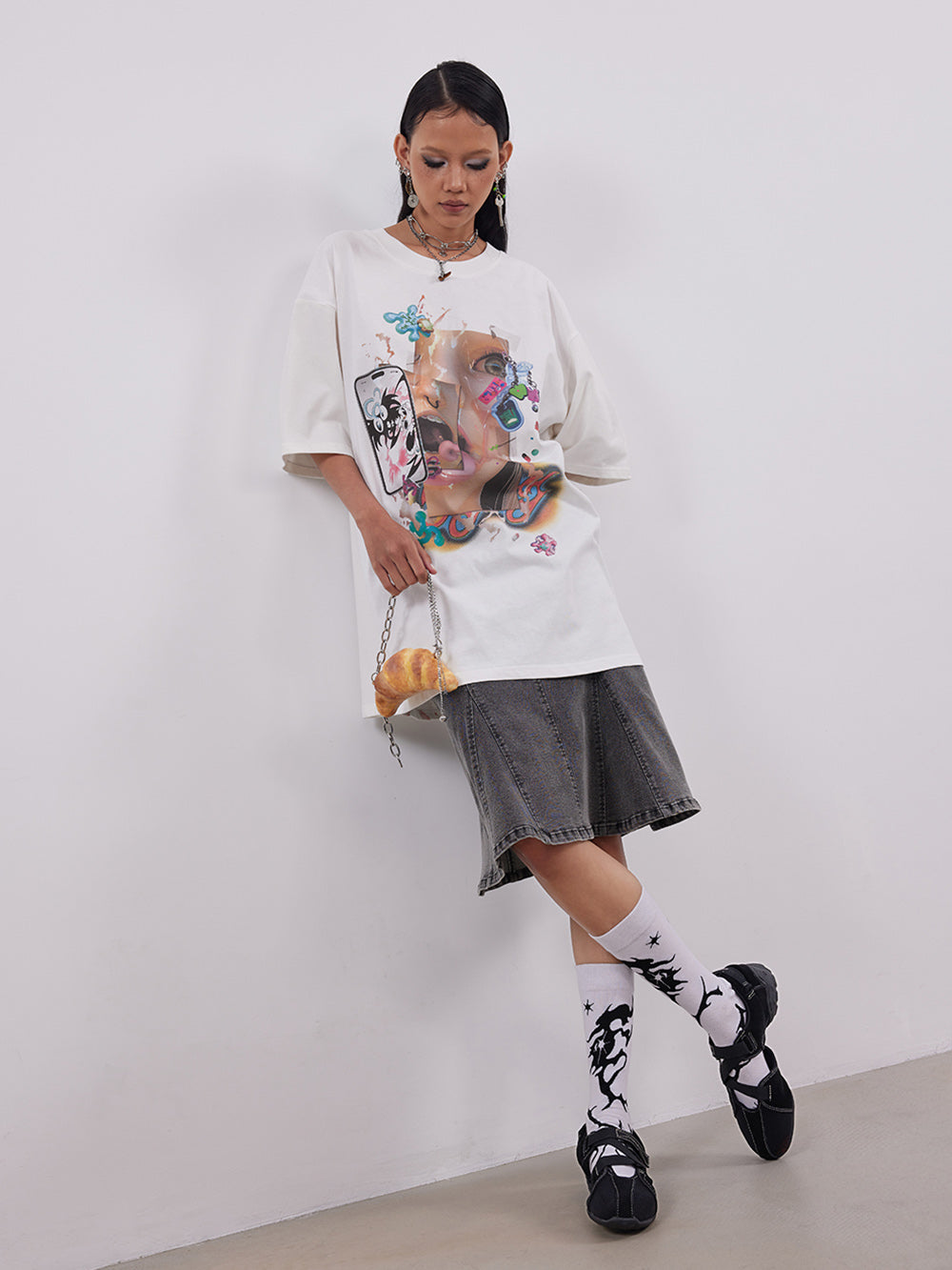 MUKTANK x Damage Asia "Cyber Kisz" Loose-fitting T-shirt