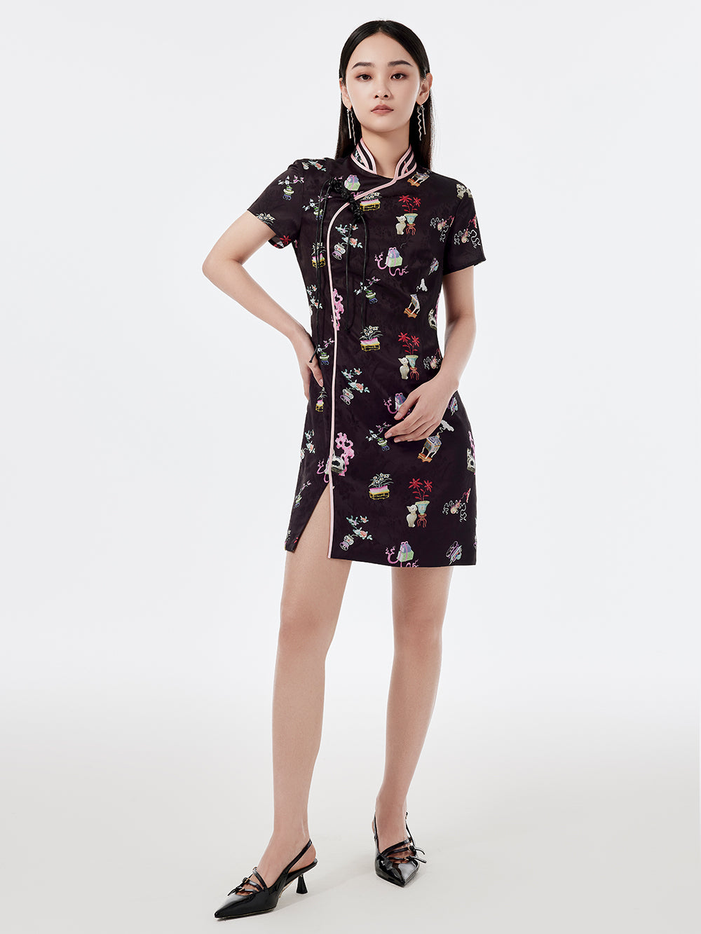 MUKZIN Creative Printed Slit Short-Sleeved Cheongsam