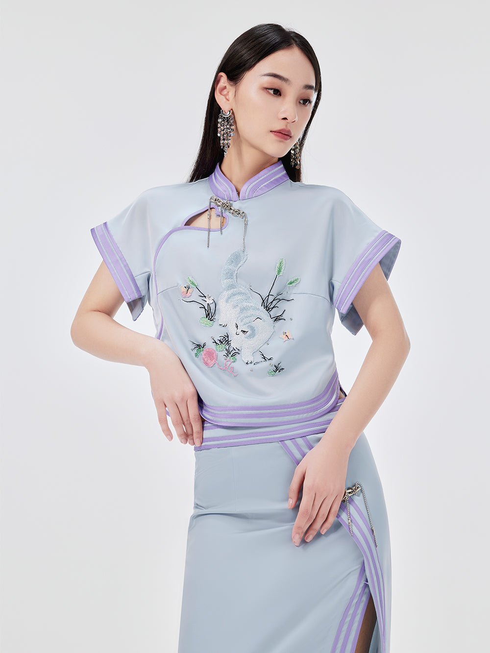 MUKZIN Cat Embroidered Chinese Style Cheongsam Short T-shirt