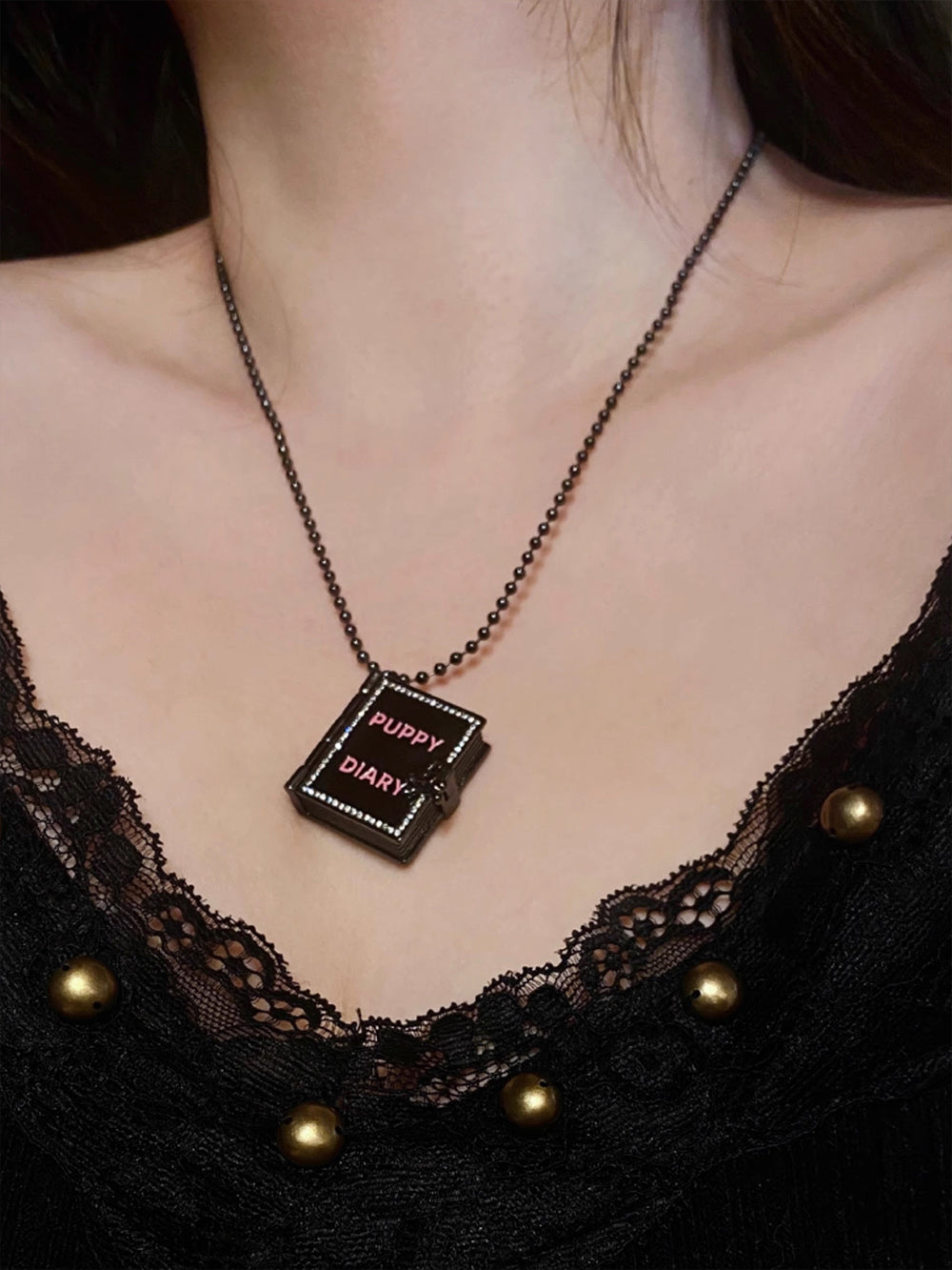 MUKTANK X WHITEHOLE Small Dog Diary Box Unique Necklace