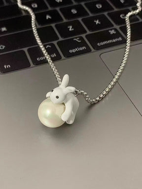 MUKTANK×SUN HUNTER Fantastic Forest + Embracing Pearl Rabbit Necklaces