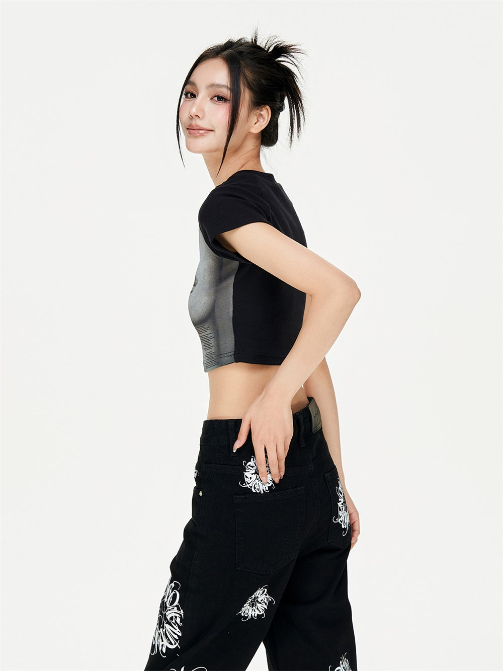 トップス VALLAD ITEM TEE VALLAD バラッド 23AW ROMANCE SPORTS TEE フロントロゴプリント