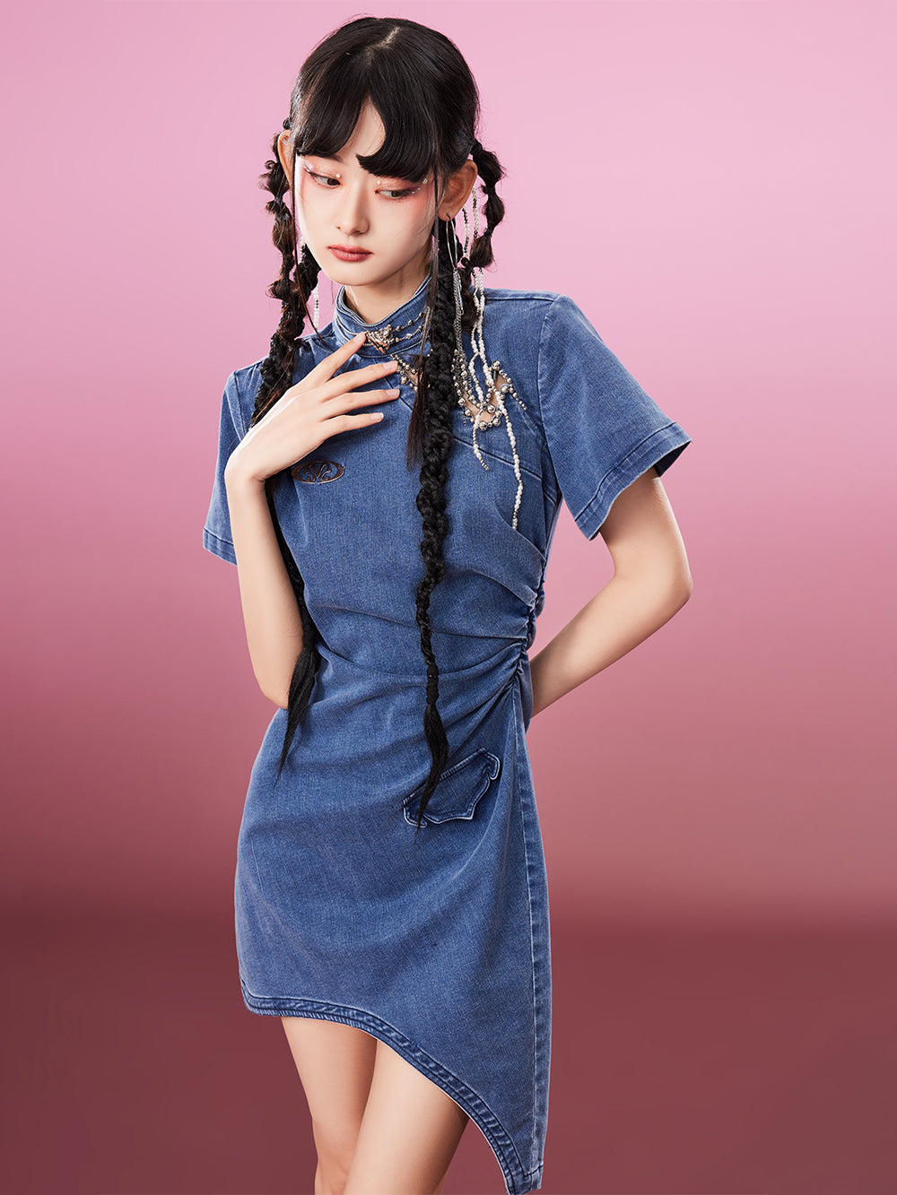 Footwear for the denim qipao