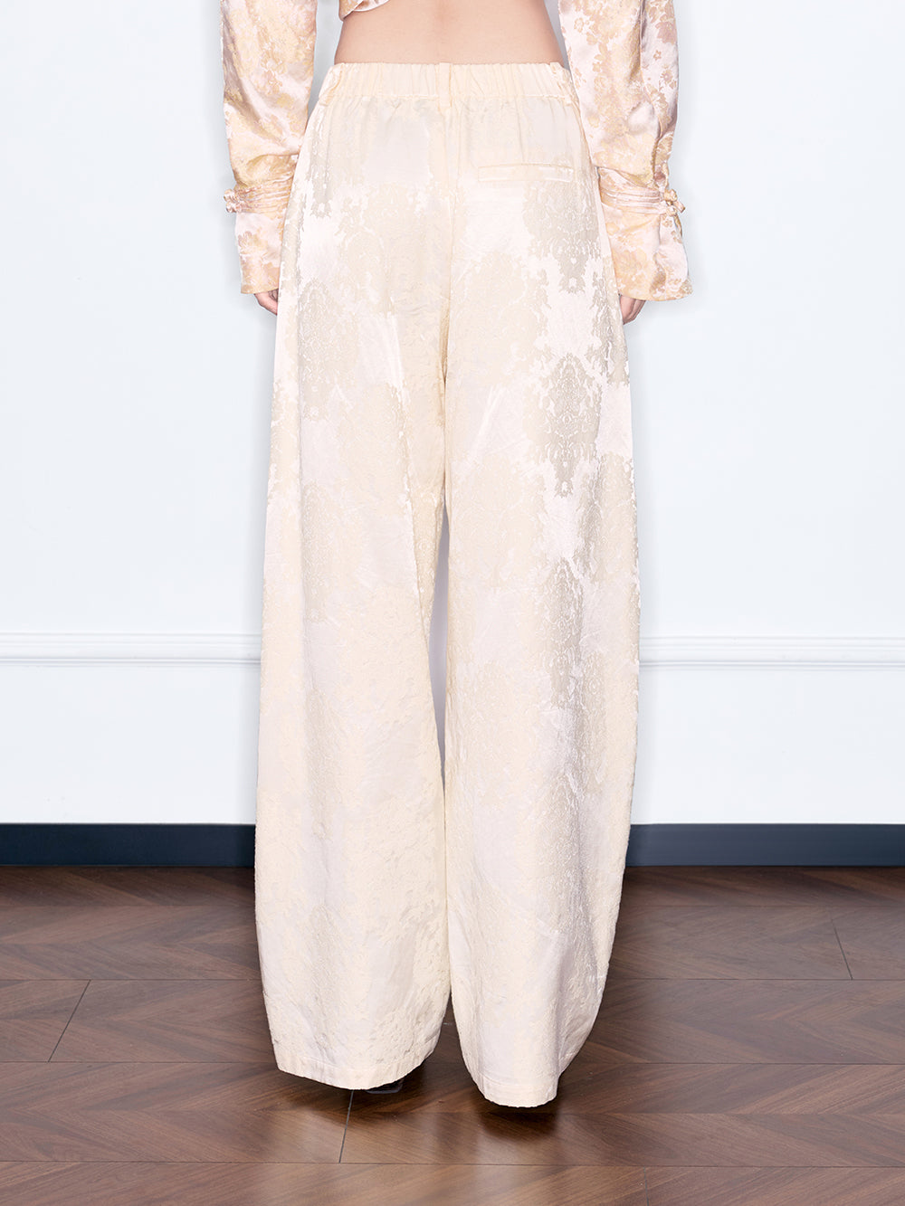 MUKZIN¡°Night Ballad of Chang'an¡±Beige Jacquard Wide-Leg Pants | Oriental Satin Balloon Trousers with Elastic Waist