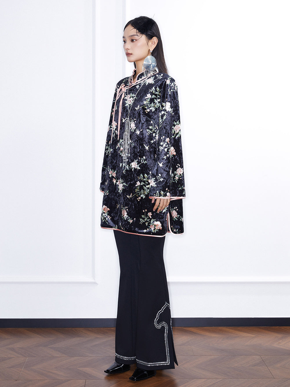 MUKZIN Linglong "Yuhuan" Chinese Velvet Cape Cheongsam Dress