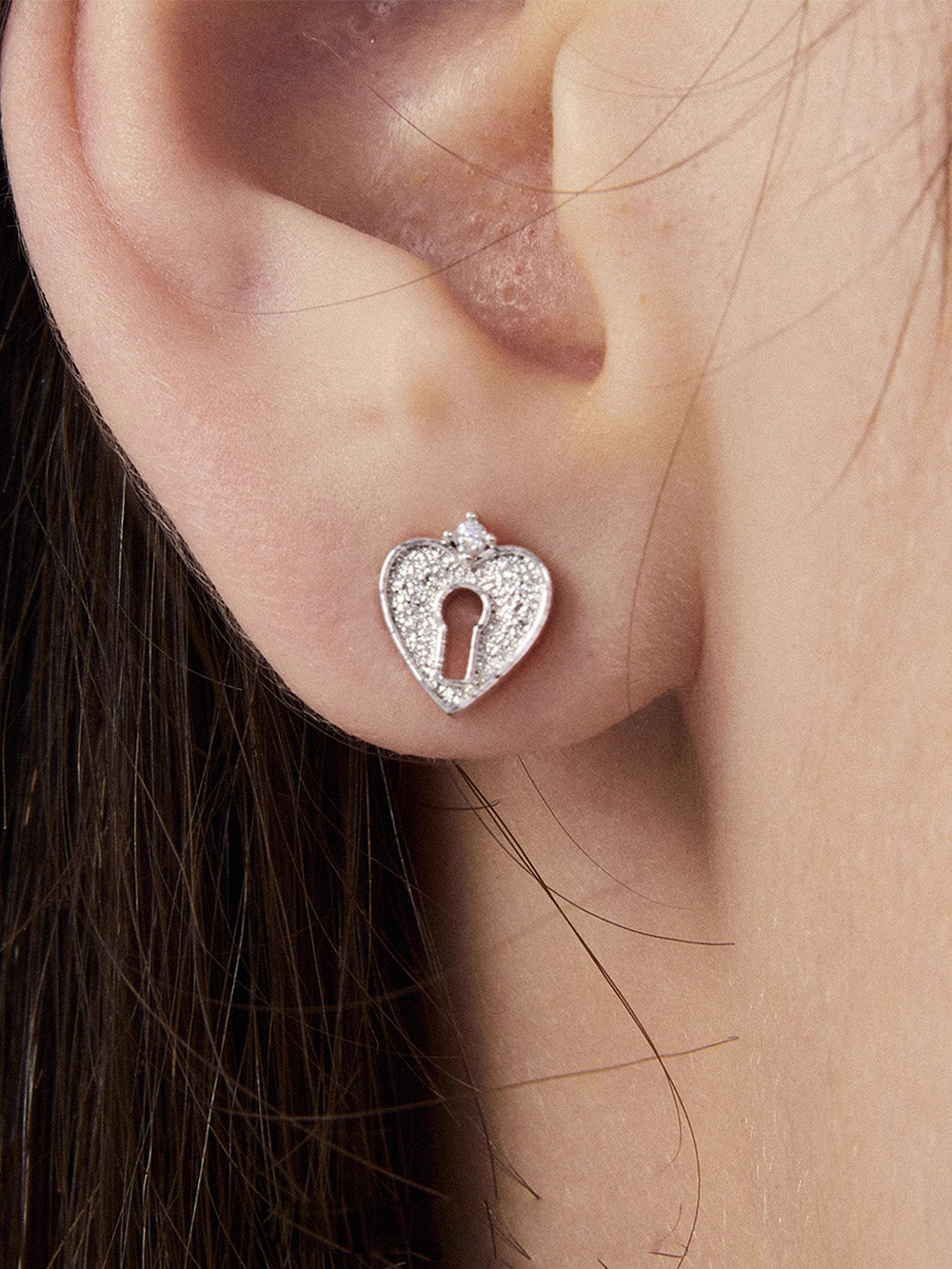 MUKTANK×SUN HUNTER Lock core stud earrings