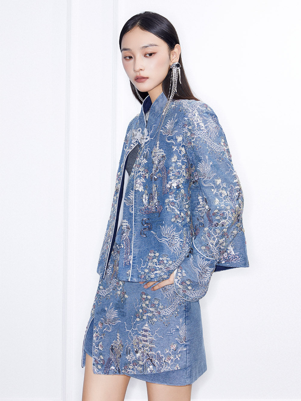 MUKZIN Linglong“Denim Series”Small A-Line Heavy Sequin Embroidered Denim Jacket