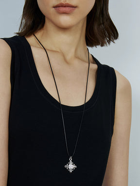 MUKTANK×SUN HUNTER Drawstring Leather Necklace with Iris Design