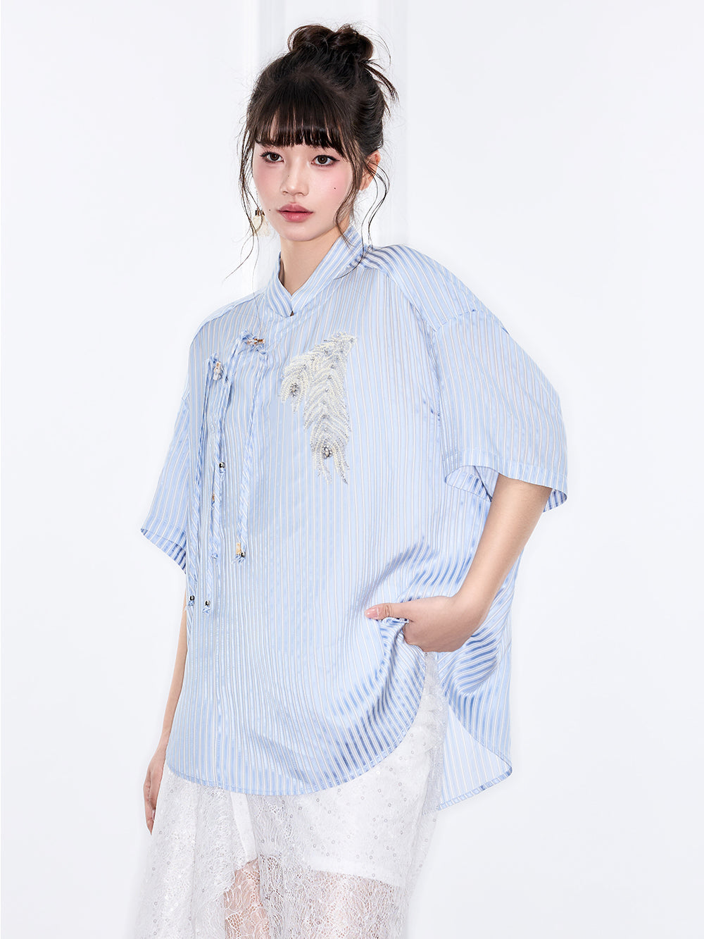 Mukzin "Ode To The New Summer"Elegant Blue And White Striped Chinese-Style Shirt