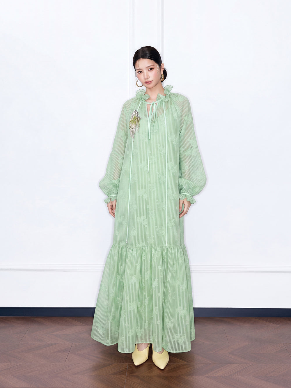 MUKZIN×Capsule Collection New Chinese-Style Hami Hand-Embroidered Dress