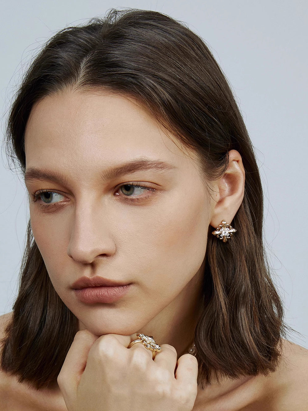 MUKTANK×SUN HUNTER Iris-shaped Square Earrings