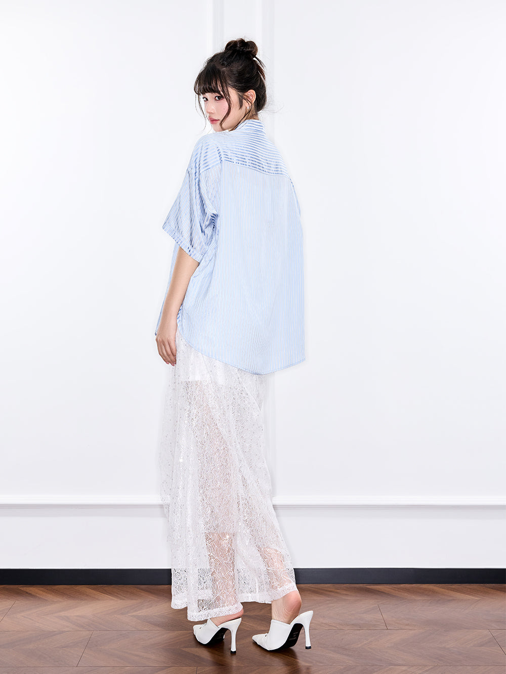 Mukzin "Ode To The New Summer"Elegant Blue And White Striped Chinese-Style Shirt