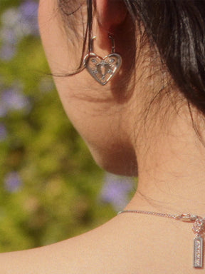 MUKTANK×SUN HUNTER Lace heart lock stud earrings