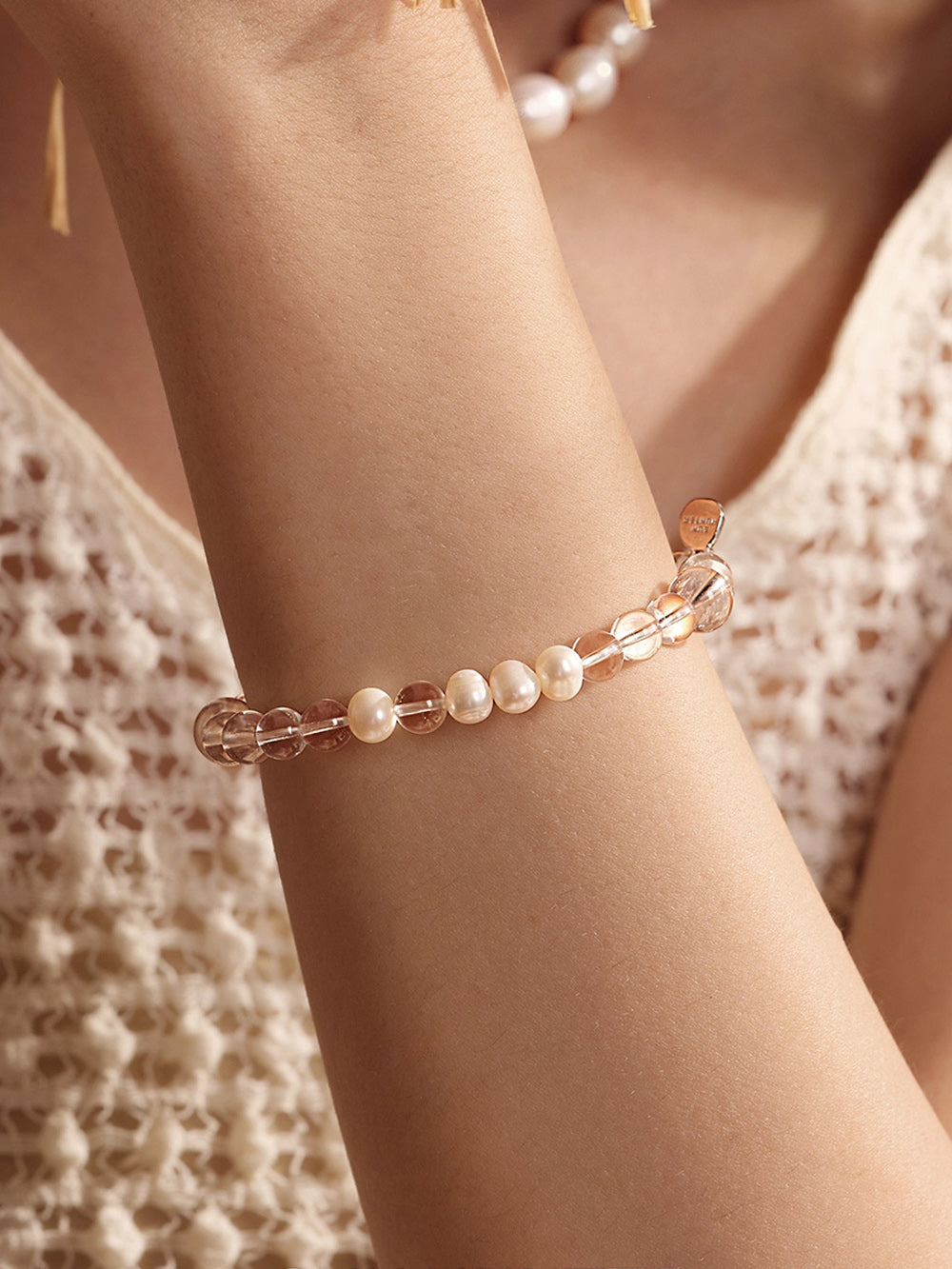 MUKTANK×SUN HUNTER“Fleeting Light”Formless Crystal & Pearl Bracelet