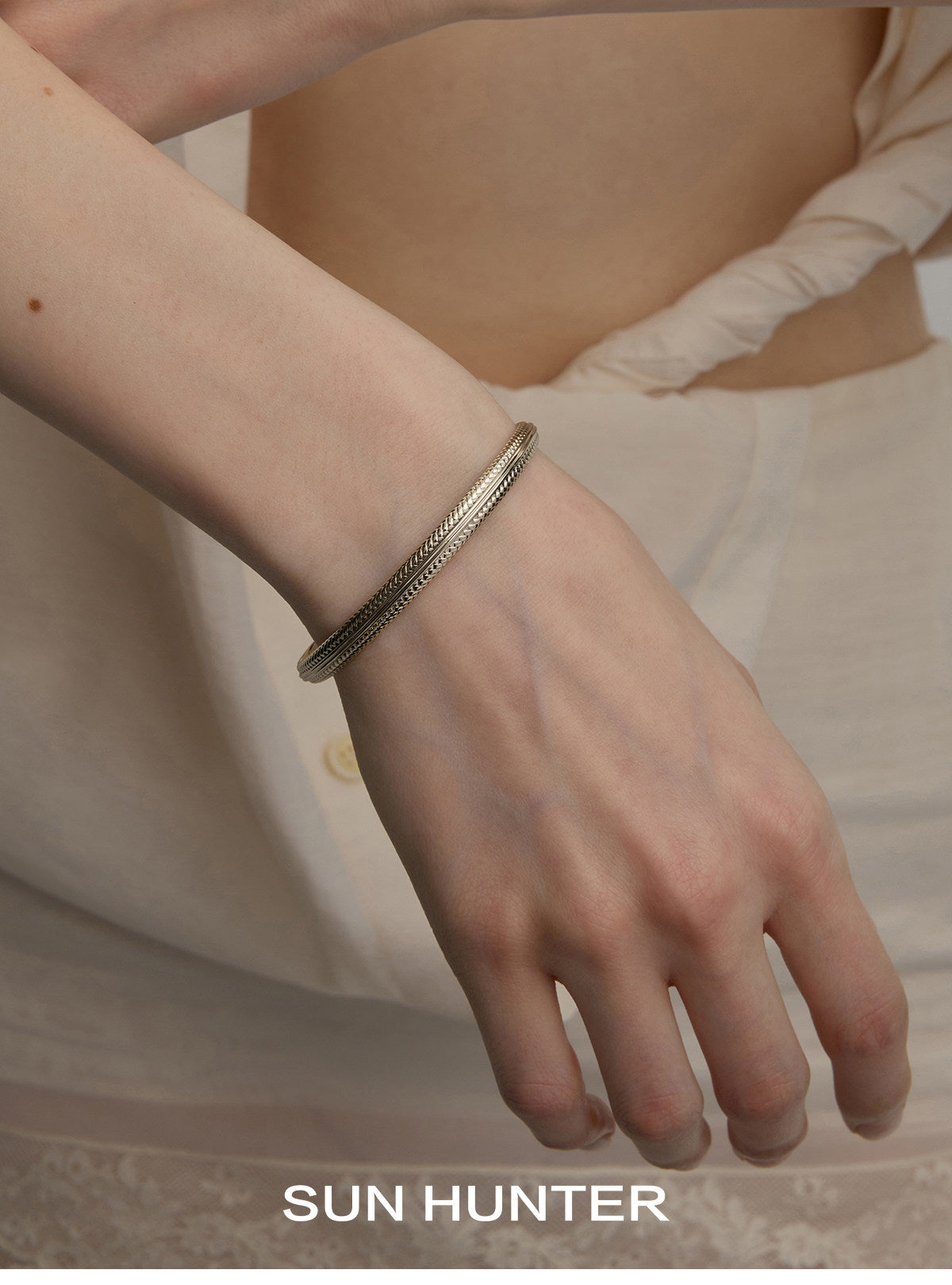 MUKTANK×SUN HUNTER Garden Woven Bangle (Wide)