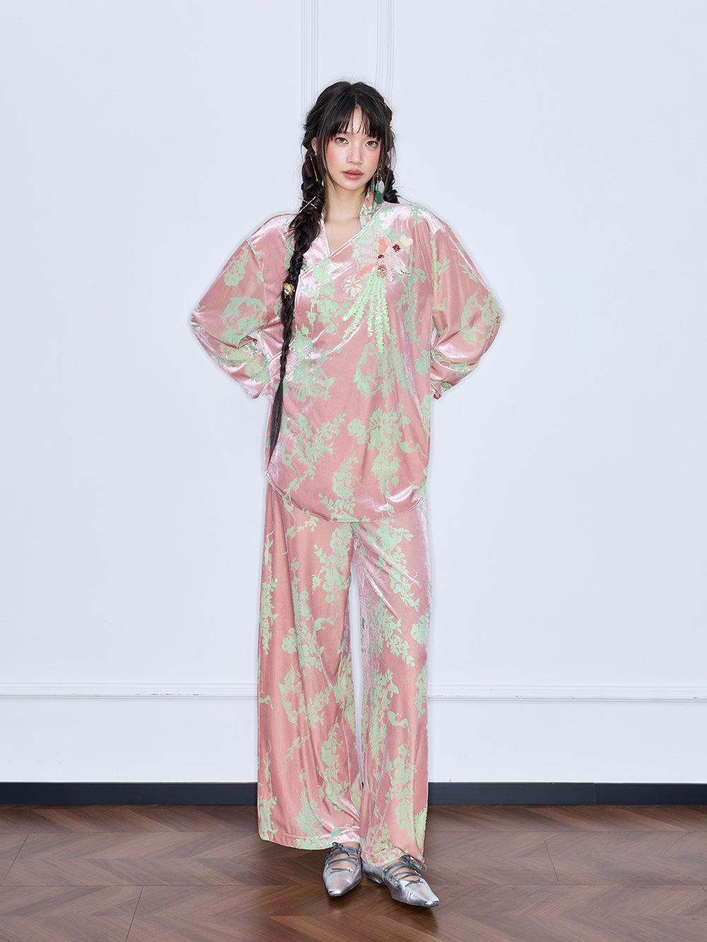 MUKZIN“Capsule Collection”Pink Velvet Chinese-Style Printed Wide-Leg Pants