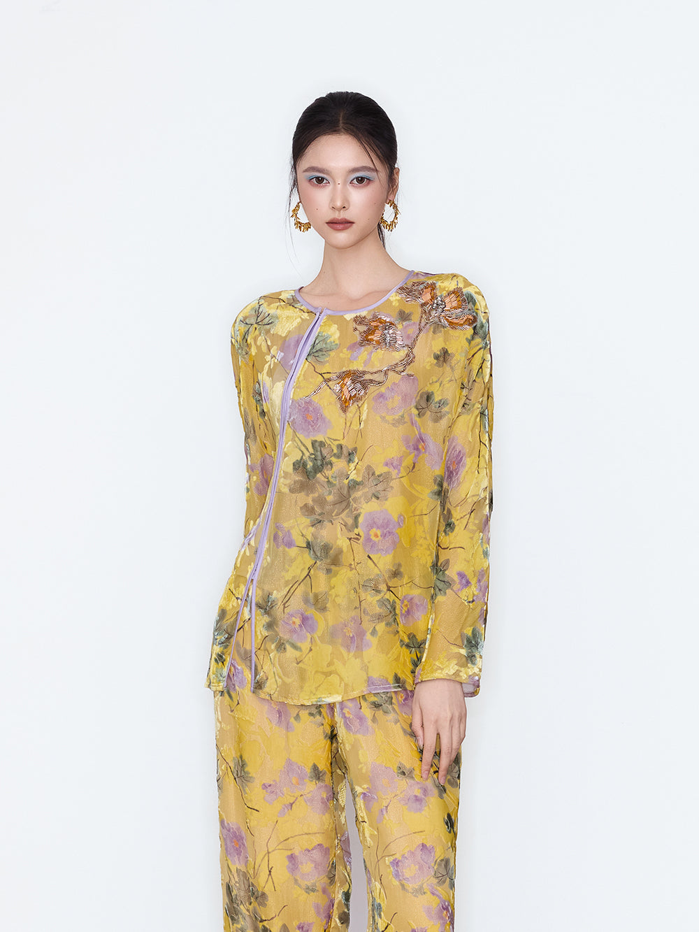 MUKZIN×Capsule Collection New Chinese-Style Silk Top with Intangible Cultural Heritage Embroidery